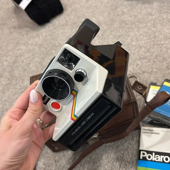 Vintage Polaroid OneStep Land Camera - Picture 4 of 6